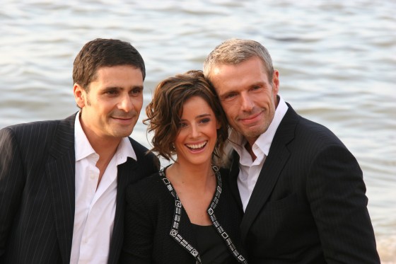 Les acteurs de Comme les autres de Vincent Garencq : Pascal Elbé, Pilar Lopez de Ayala et Lambert Wilson