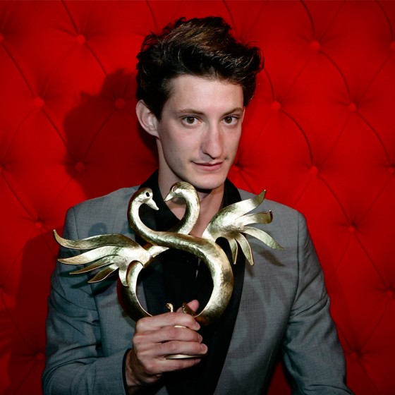 Pierre Niney, meilleur acteur 2013 pour son rôle dans 20 ans d’écart de David Moreau