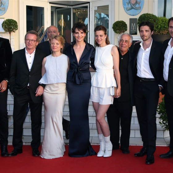 Le Grand Jury sur le tapis rouge. **Maxim Nucci**, **Guillaume Schiffman**, **Gilles Taurand**, 
**Mélanie Thierry** *(maquillage : Dr.Hauschka, Coiffure : Franck Provost)*, 
**Juliette Binoche** *(Coiffure : Alexandry Costa, maquillage : Céline Planchenault pour Dr.Hauschka)* 
**Céline Sallette** *(maquillage : Dr.Hauschka, Coiffure : par Franck Provost et habillée par Elie Saab)* 
**Luís Galvão Teles**, **Raphaël Personnaz** & **Jérôme Bonnell**