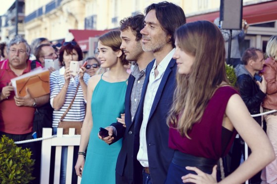 **Katia Cuq, Mathieu Metral, Emmanuel Mouret** et **Fanny Mauferon Vernet**, venus présenter* Aucun Regret* de **Emmanuel Mouret**
