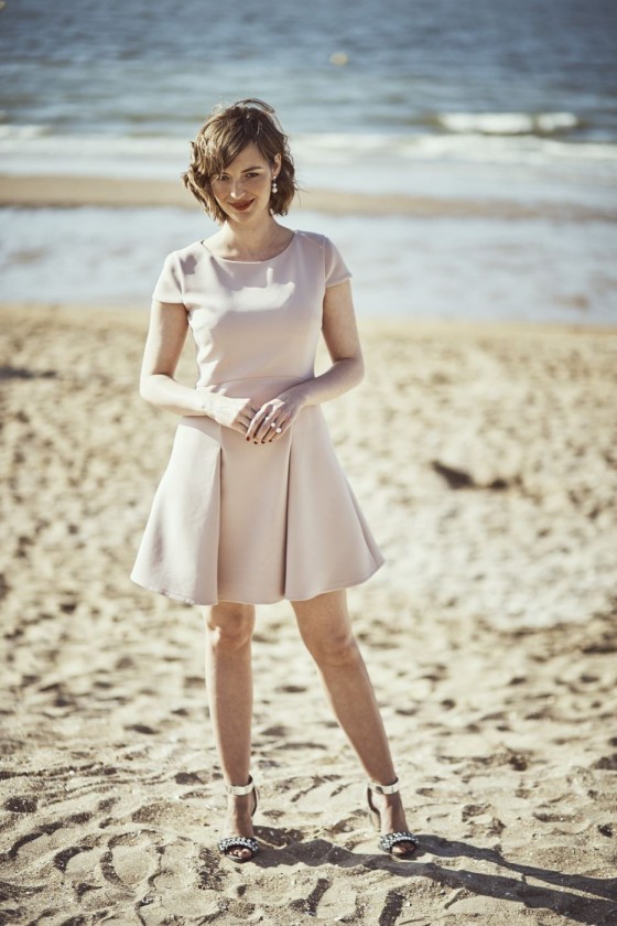 **Louise Bourgoin** Swann d'or de la meilleure actrice dans *Je suis un soldat *de Laurent Larivière

*(coiffure : Franck Provost , maquillage : Dr Hauschka)*