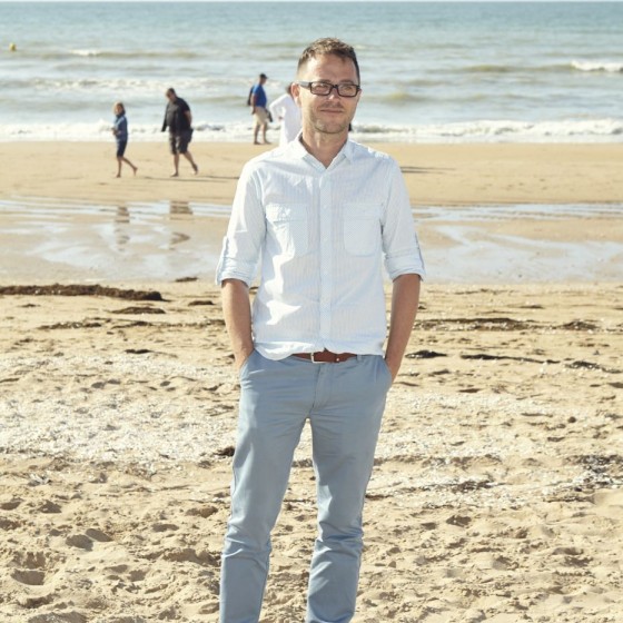 Jean-Gabriel Périot, réalisateur du film *Lumières d'été*.