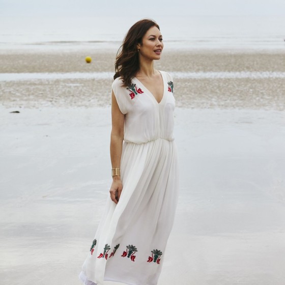 Olga Kurylenko 
*Maquillage Dr Hauschka Coiffure Franck Provost
Antik Batik *