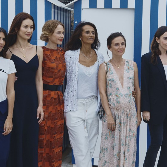 Géraldine Nakache, Olga Kurylenko, Pascale Arbillot, Karine Silla-Perez *(Antik Batik)*, Camille Chamoux *(Antik Batik)* et Élodie Bouchez, membres du Grand Jury 
*Maquillage Dr Hauschka Coiffure Franck Provost*