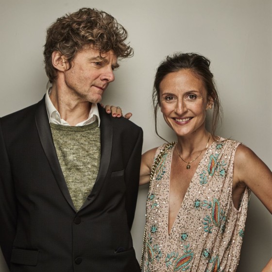 Les deux parrains et marraines du Jury Jeunesse, Nicolas Vaude et Camille Chamoux *(Antik Batik)*
*Maquillage Dr. Hauschka, coiffure Franck Provost*