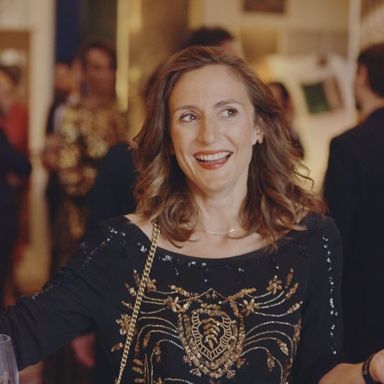 Camille Chamoux 
*Maquillage Dr Hauschka Coiffure Franck Provost 
Roger Vivier, Antik Batik, le Grand Hôtel Cabourg - MGallery by Sofitel*