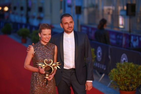 Mélanie Thierry Swann d'Or Meilleure Actrice dans la Douleur de Emmanuel Finkiel 
*Maquillage Dr Hauschka Coiffure Franck Provost *
Safy Nebbou
