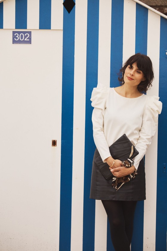 Loane, du groupe Gemme
Maquillage : Dr. Hauschka
Coiffure : Franck Provost