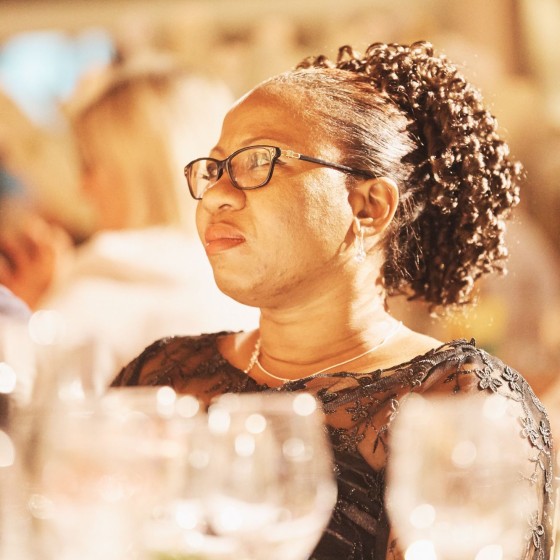 Christine Amisi Notia représentante de la Fondation Panzi mise à l'honneur lors du dîner d'ouverture