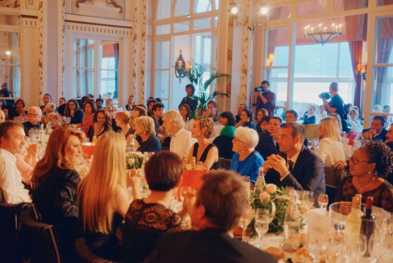 La table d'Honneur lors du Dîner d'Ouverture