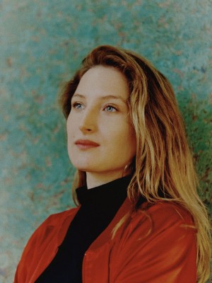 Julia Piaton